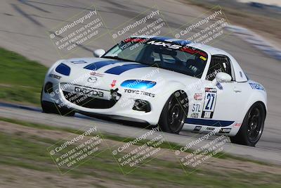 media/Feb-24-2024-CalClub SCCA (Sat) [[de4c0b3948]]/Group 7/Race (Outside Grapevine)/